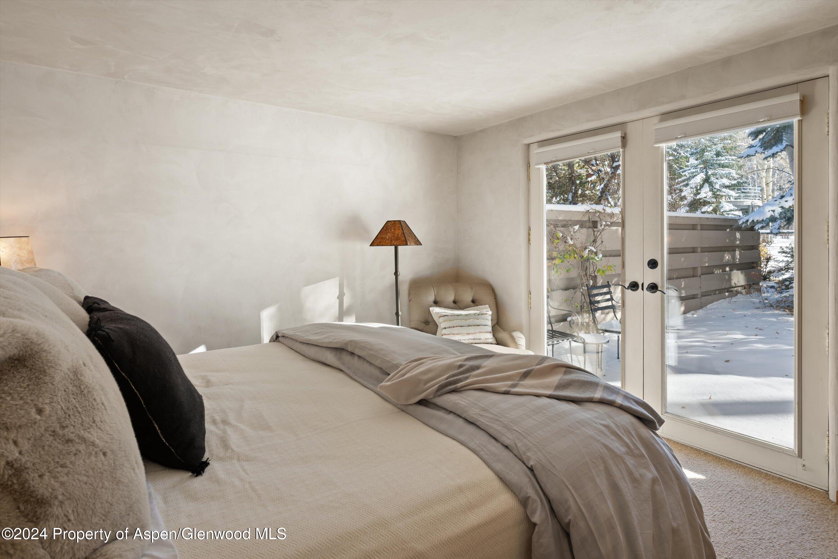 825 Cemetery Lane, 2