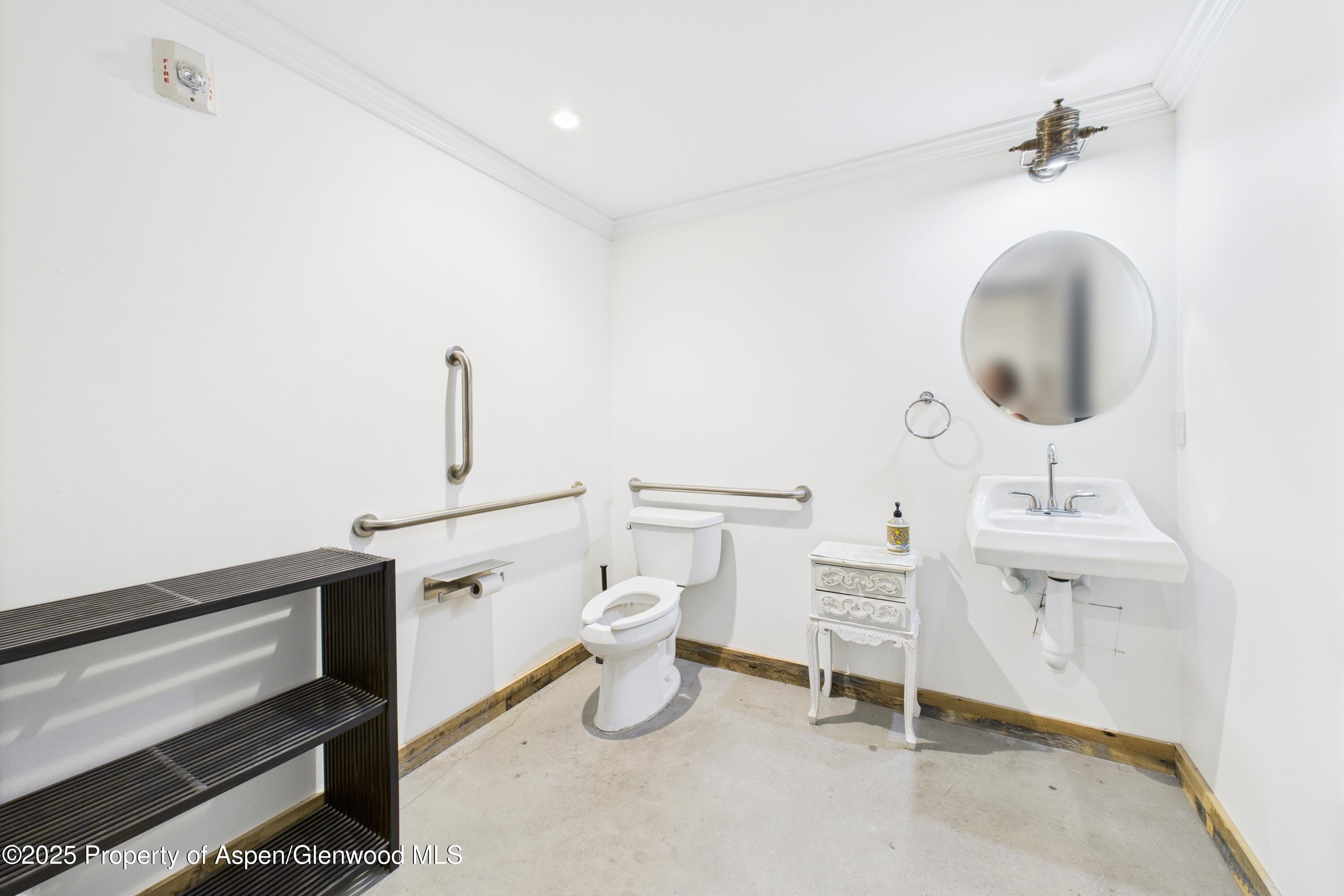 601 Rio Grande Place, 117B