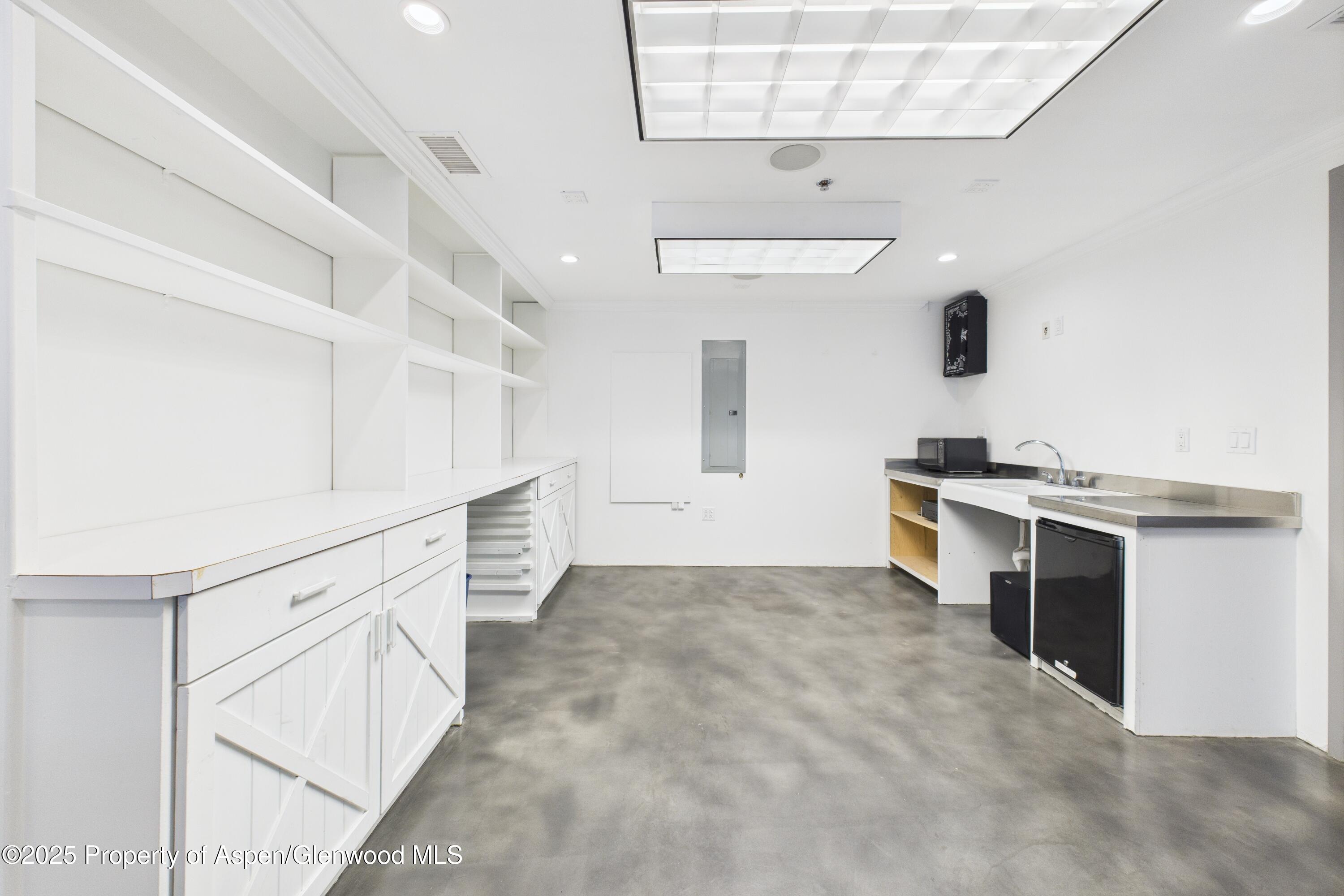 601 Rio Grande Place, 117B