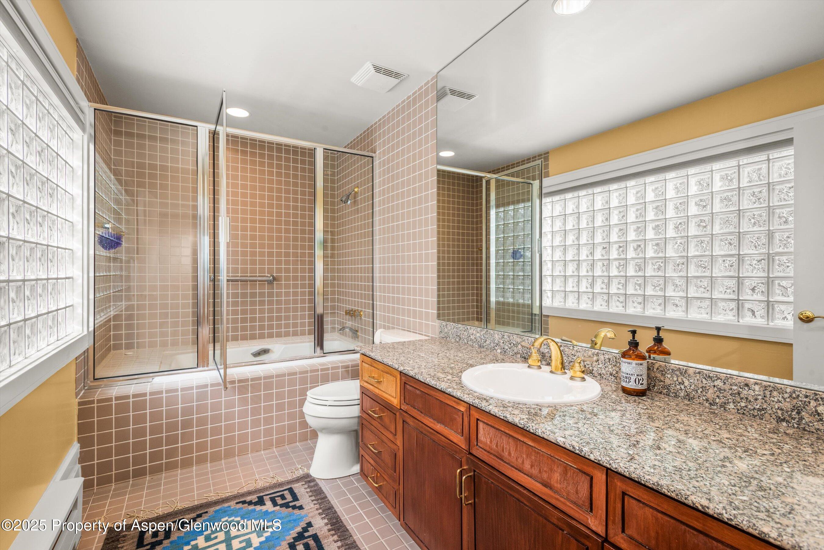 431 W Hopkins Avenue, Aspen