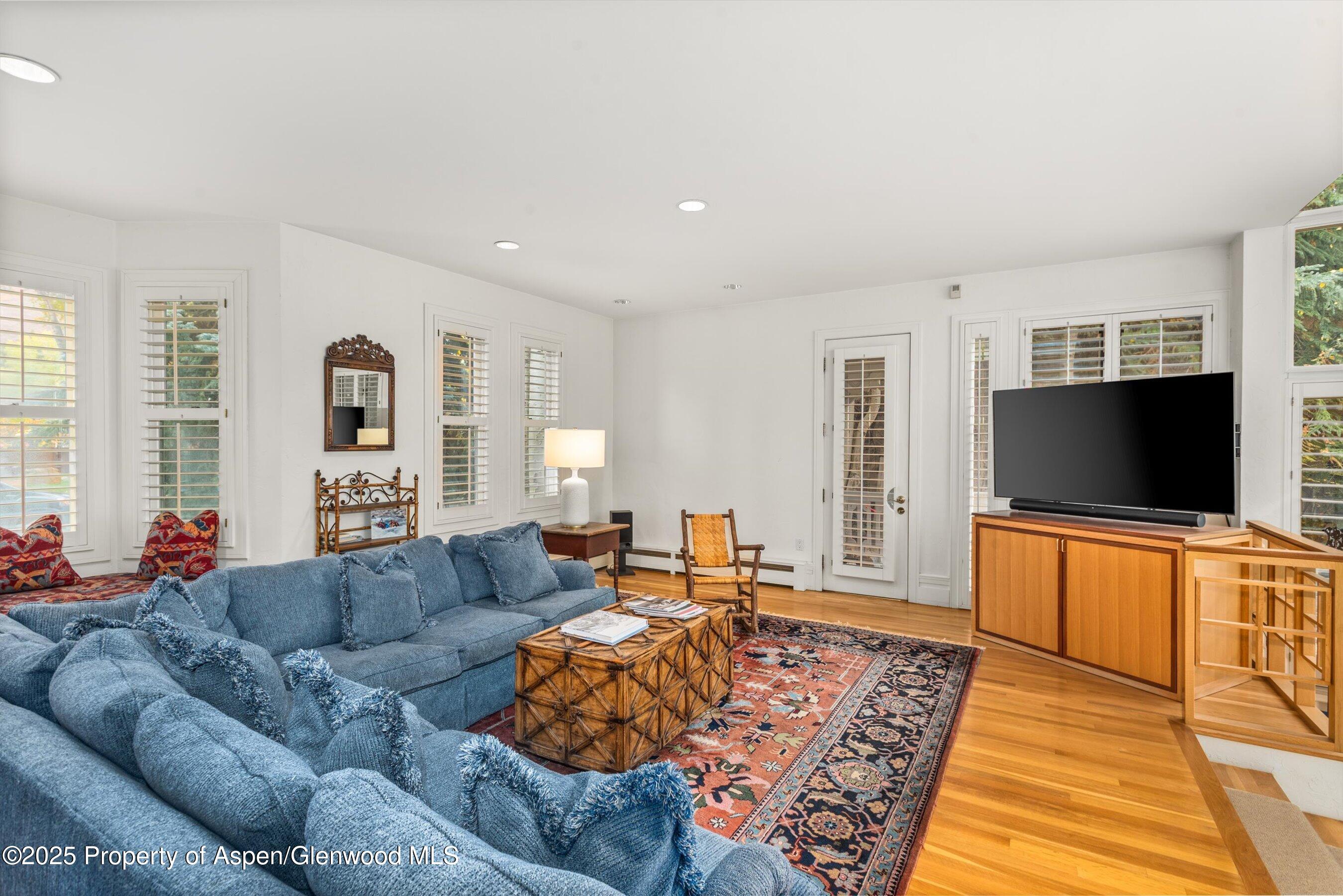 431 W Hopkins Avenue, Aspen