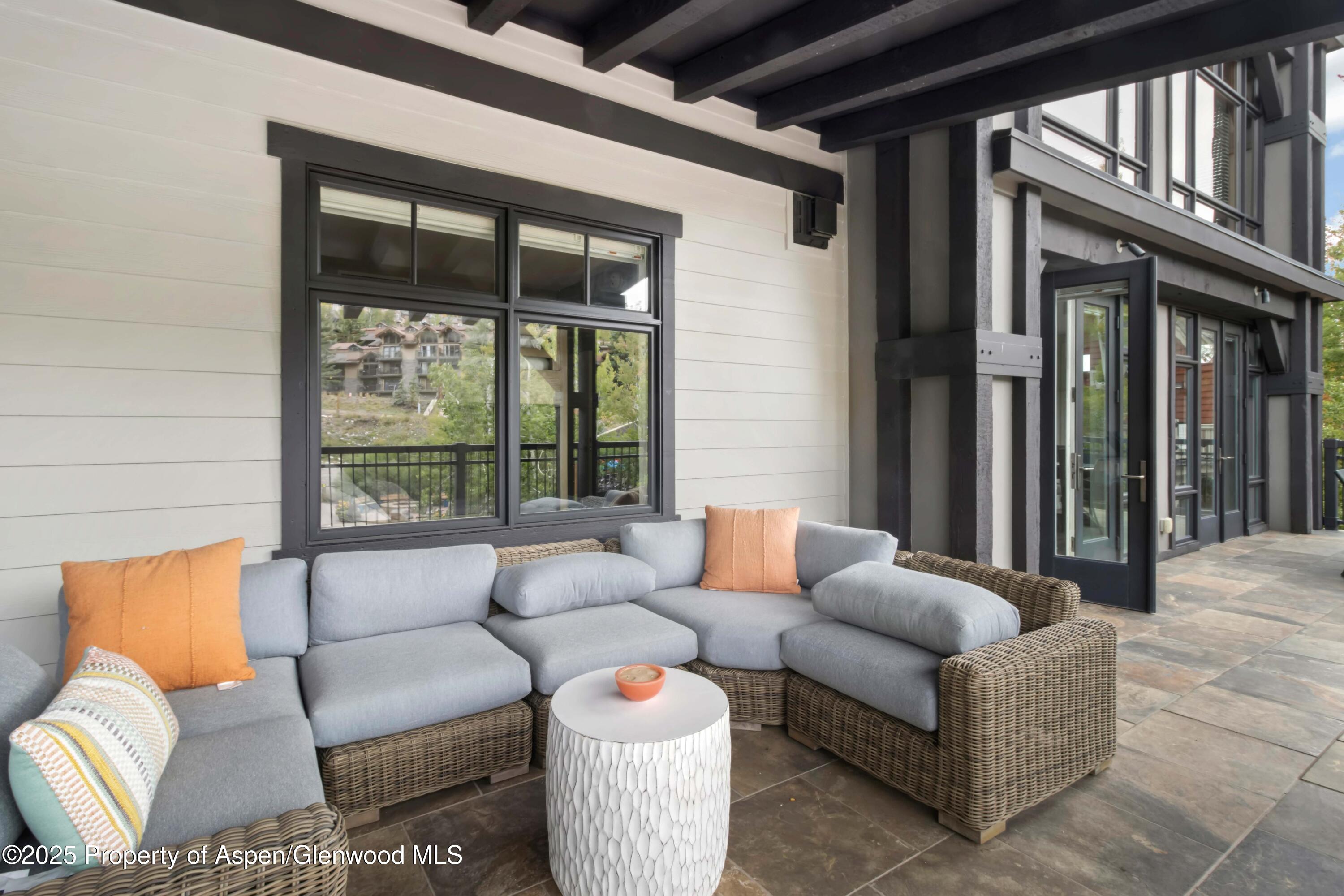 110 Carriage Way, 3204