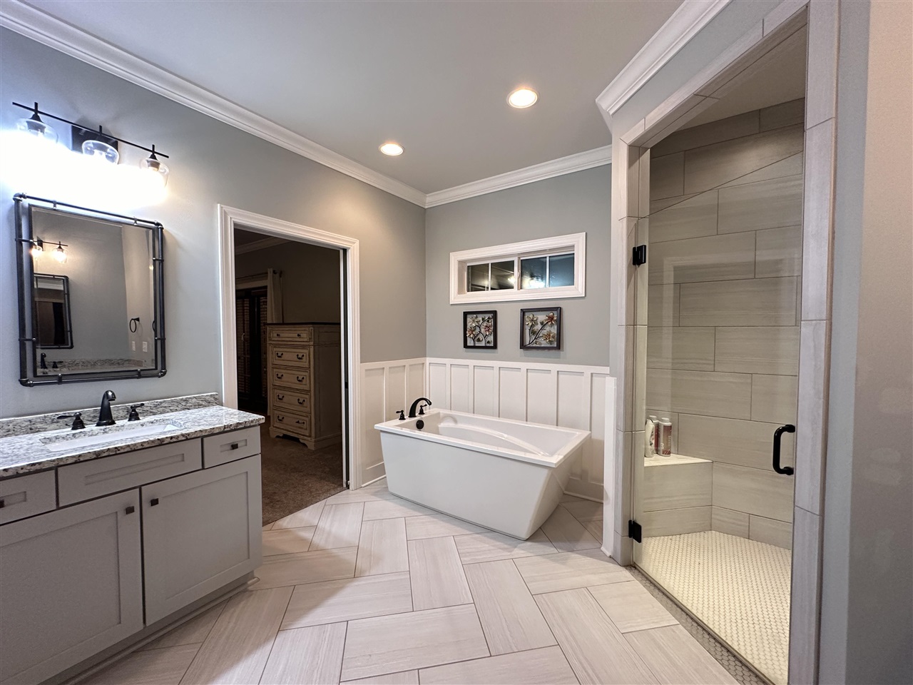 2415 Silver Oak Street