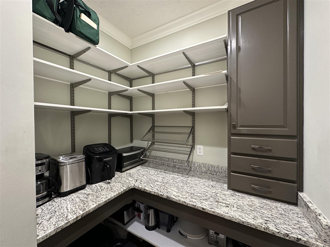 2415 Silver Oak Street