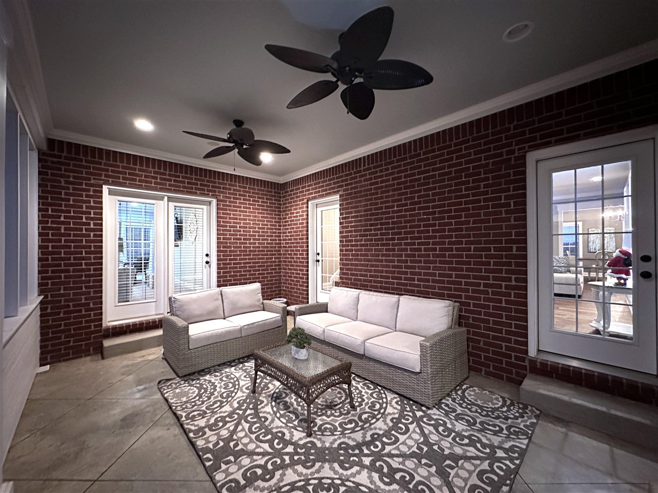 2415 Silver Oak Street