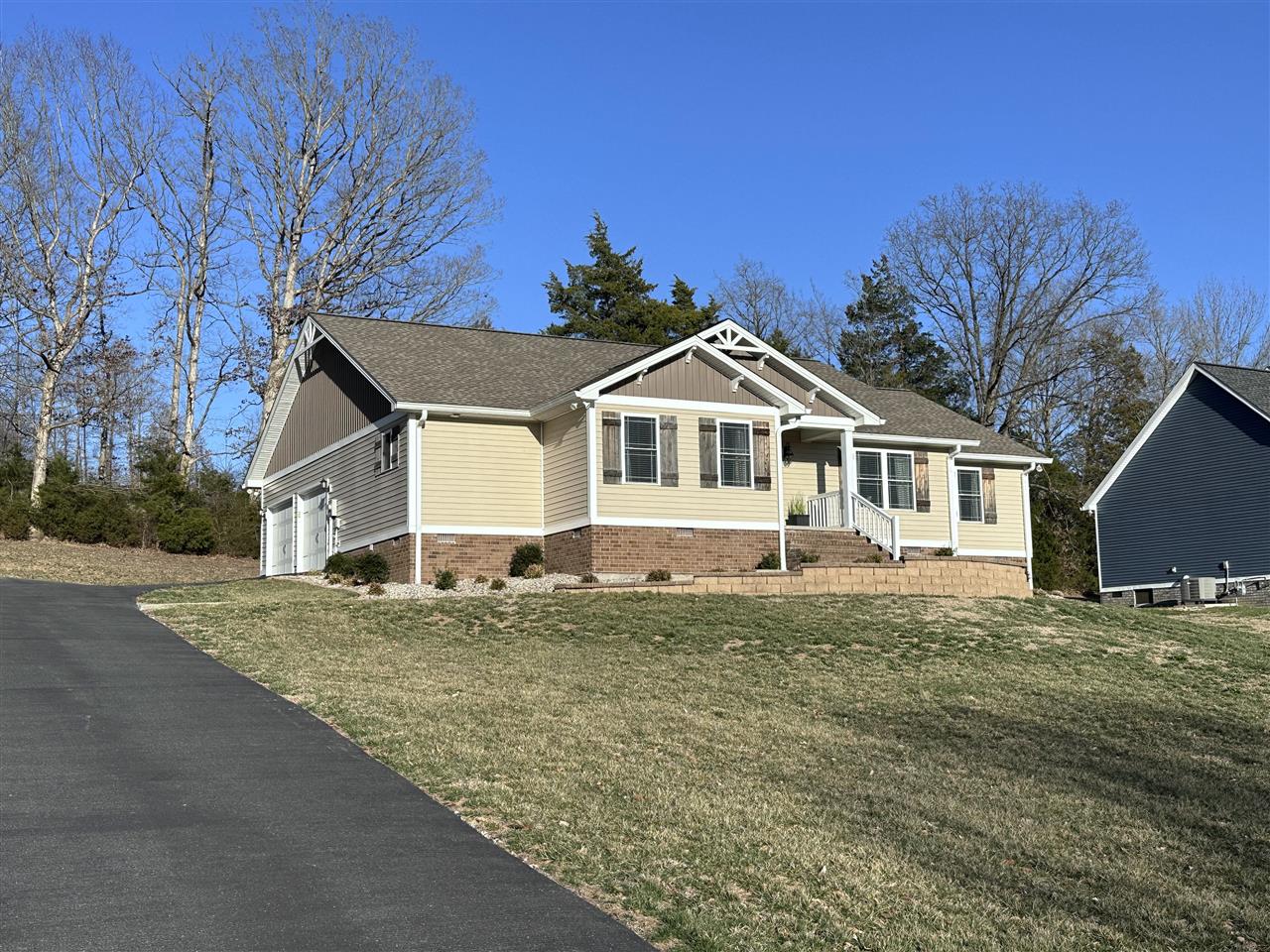 150 Cole Circle