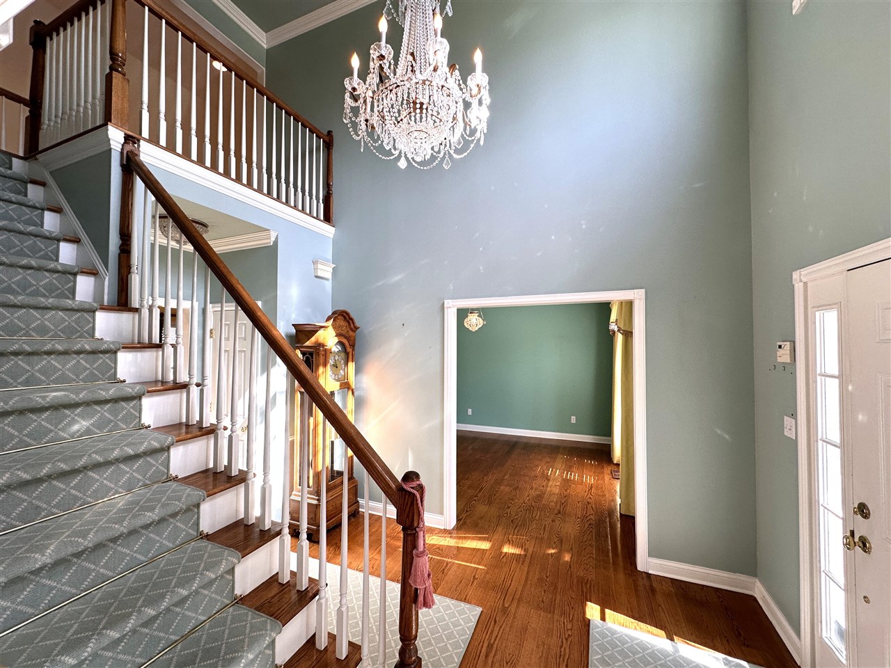 3384 Red Oak Court