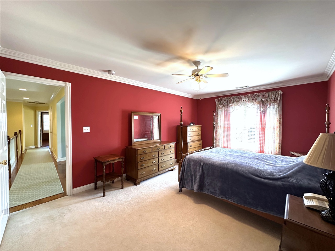 3384 Red Oak Court