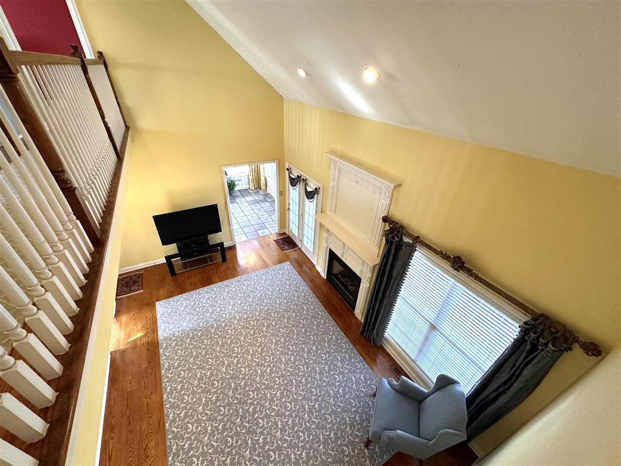 3384 Red Oak Court