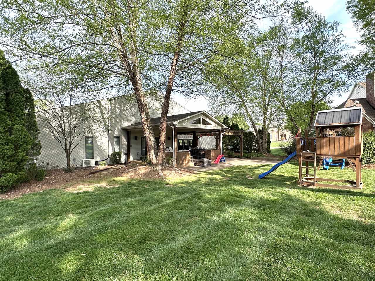1611 Bent Tree Avenue