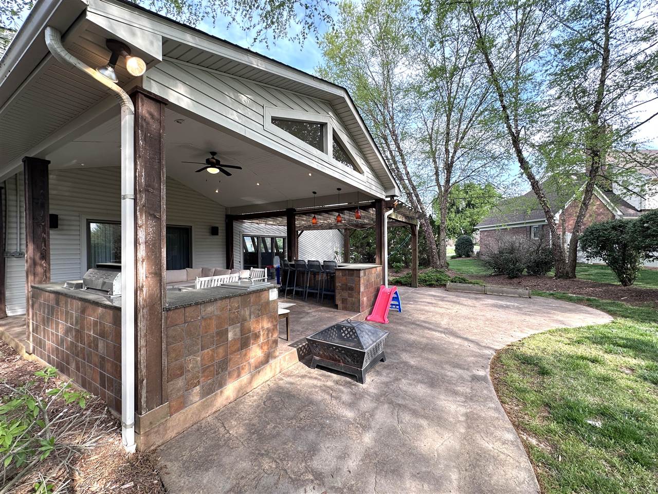 1611 Bent Tree Avenue