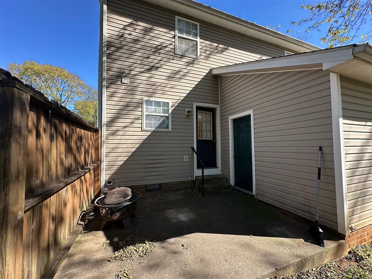 1302 D Smallhouse Road