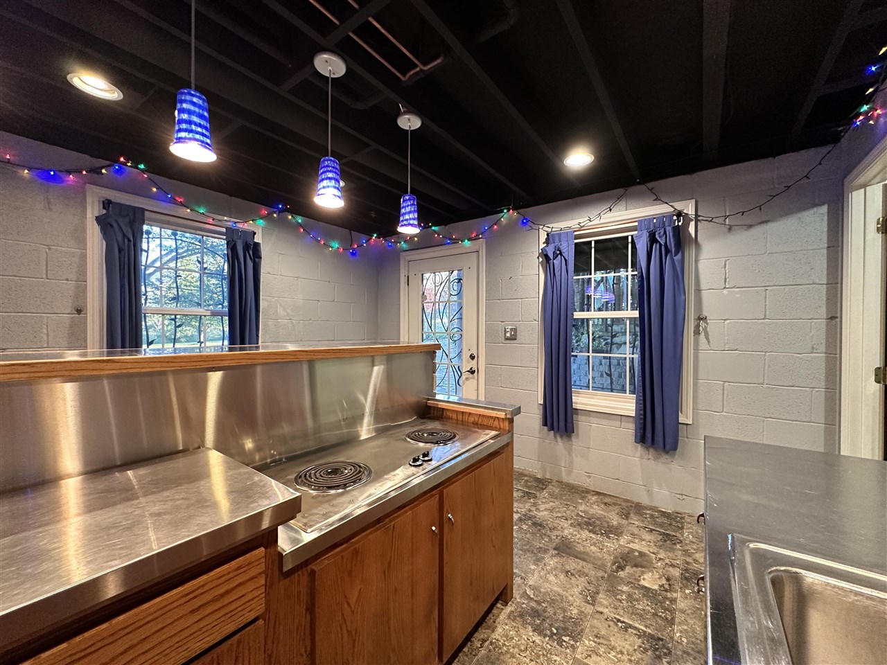 2037 Middle Bridge Road