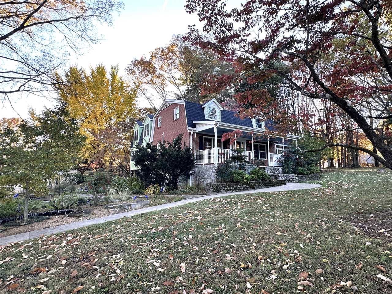 2037 Middle Bridge Road