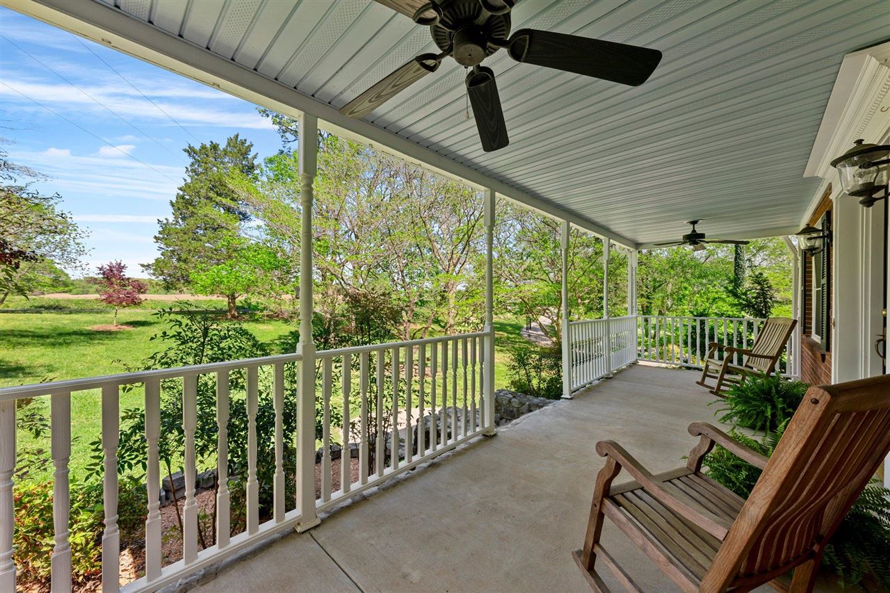 2037 Middle Bridge Road