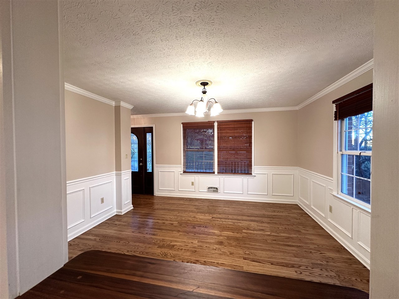2037 Middle Bridge Road