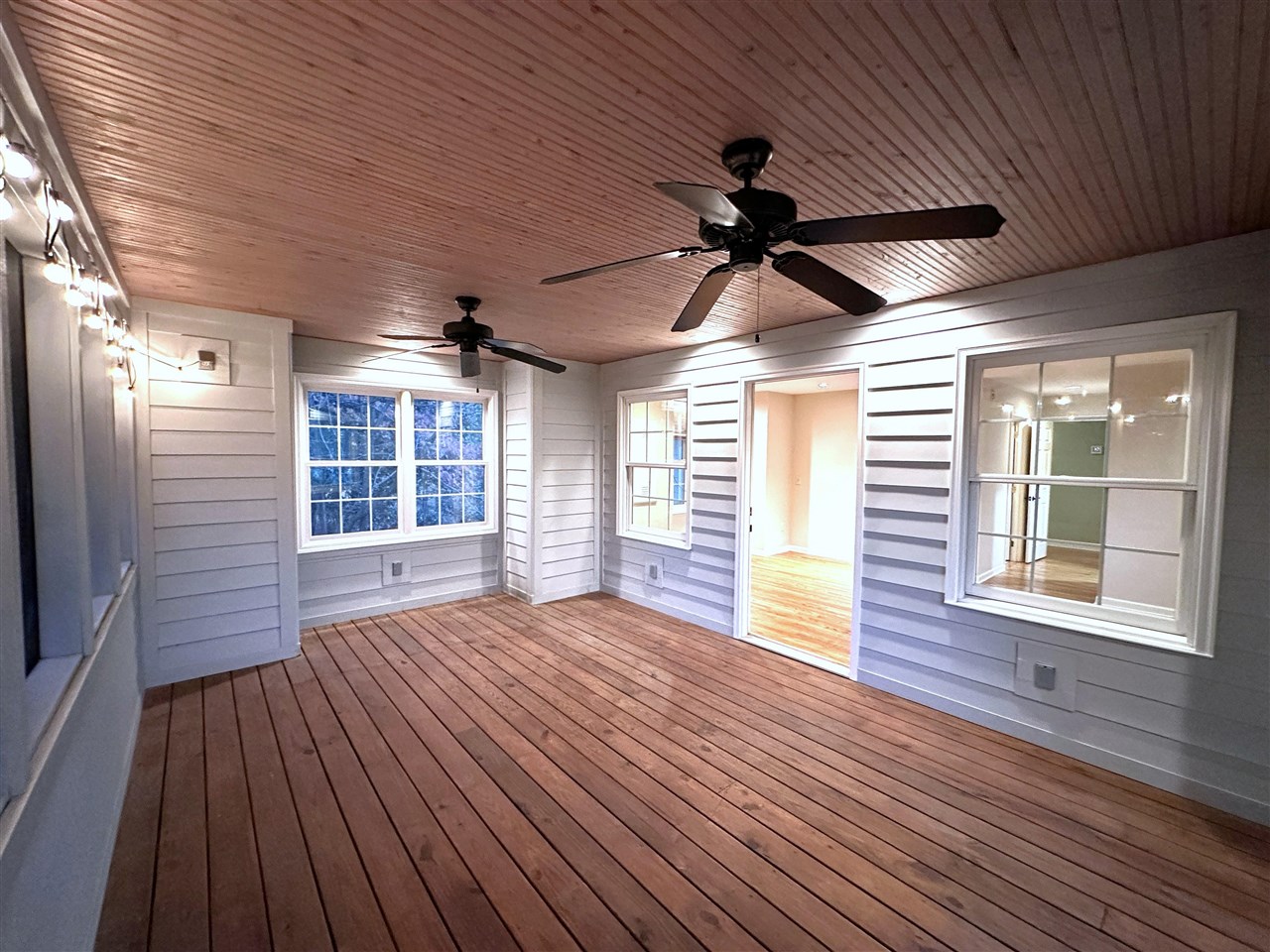 2037 Middle Bridge Road