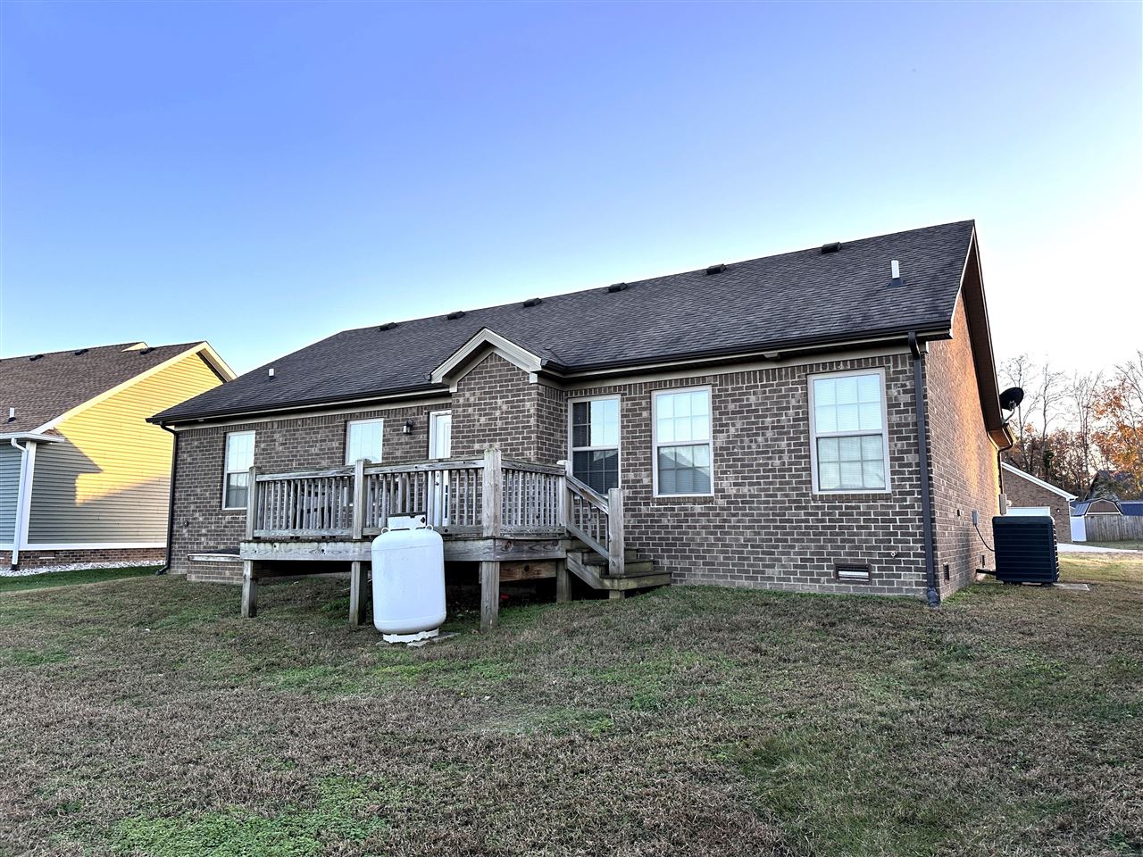 3006 Gunsmoke Trail Way