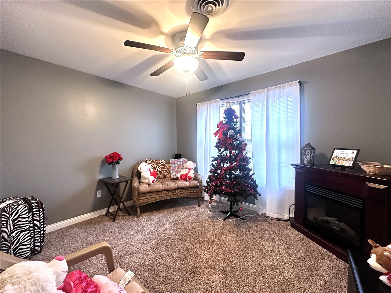 3006 Gunsmoke Trail Way