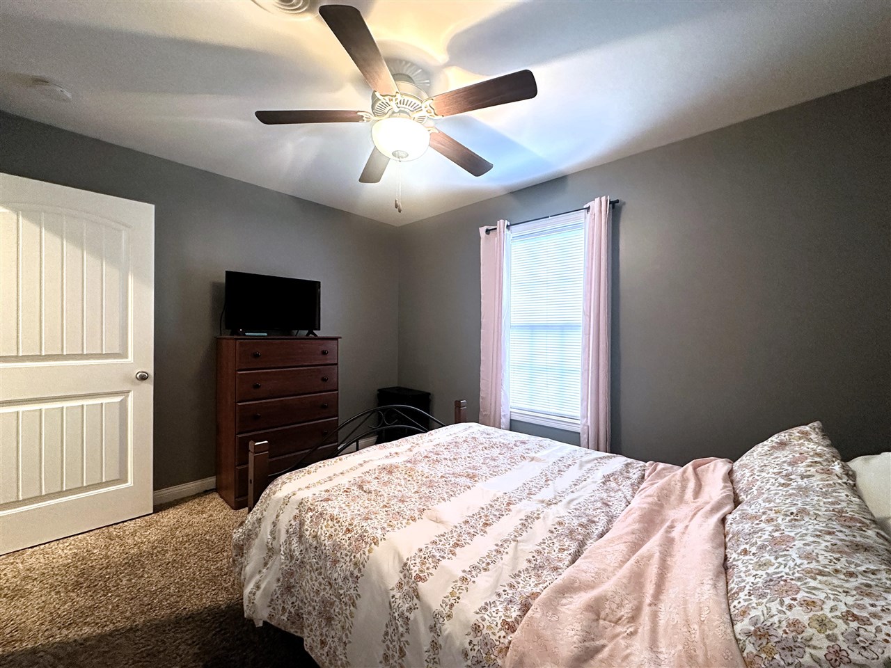 3006 Gunsmoke Trail Way