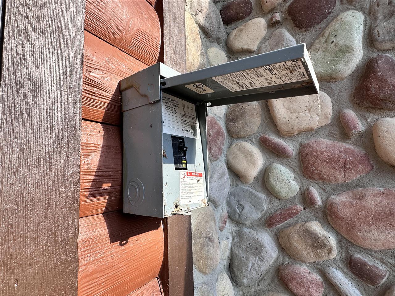 5715 Capitol Hill Road