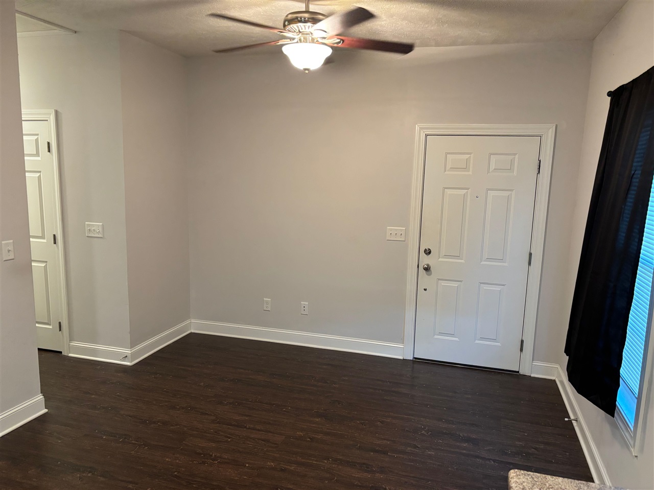 526 Dennis Way