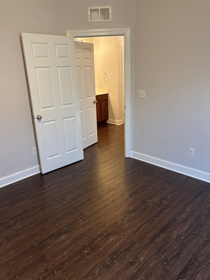 526 Dennis Way