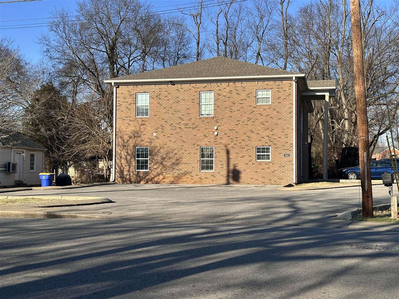 526 Dennis Way