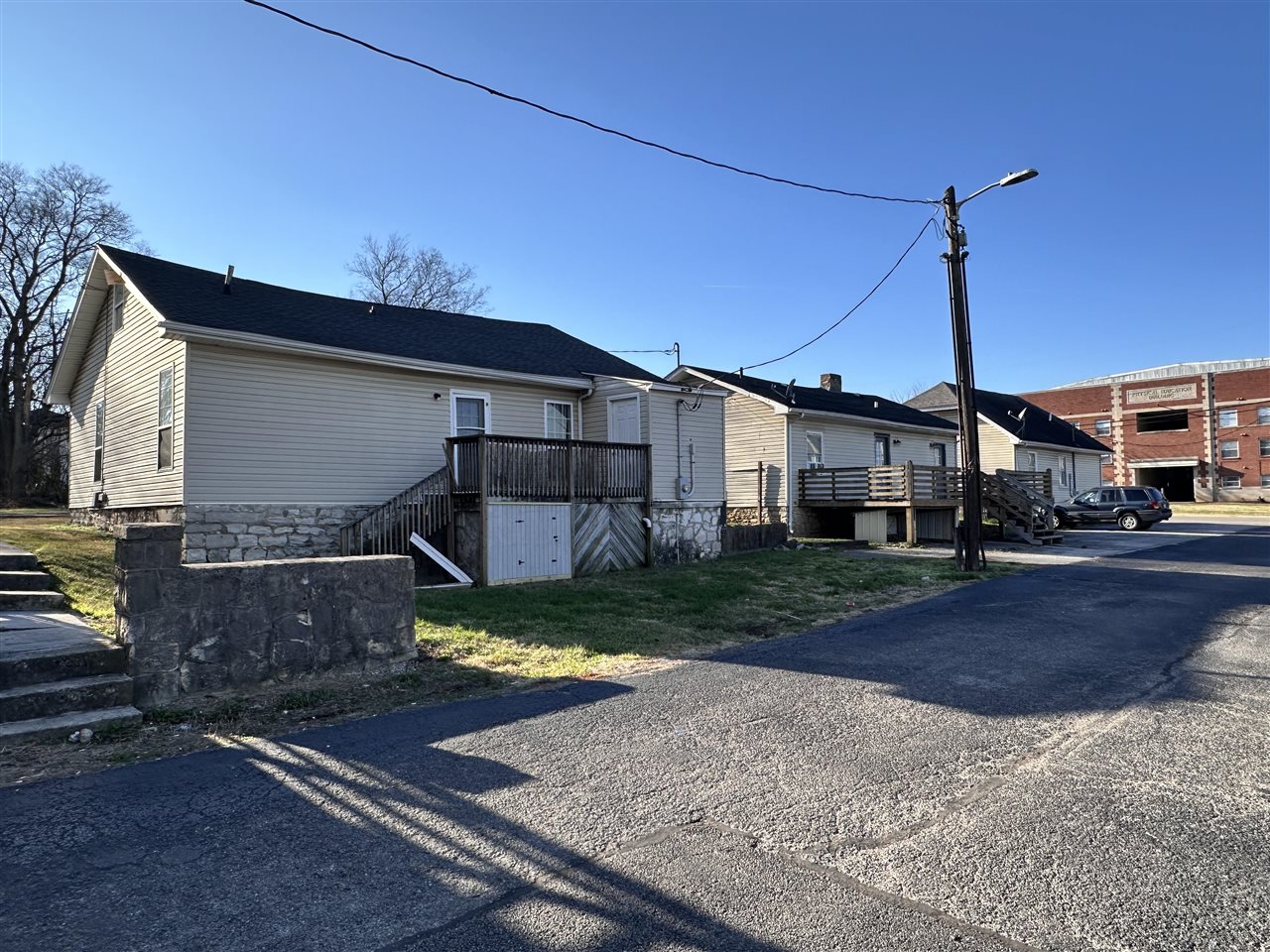 310 E 12th Avenue