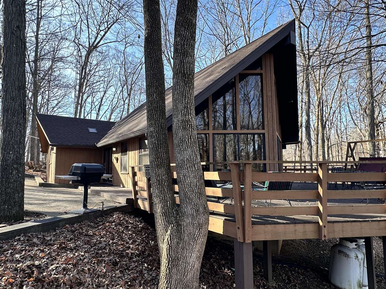 195 Yates Circle Spur