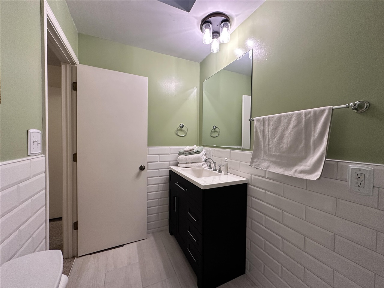 195 Yates Circle Spur