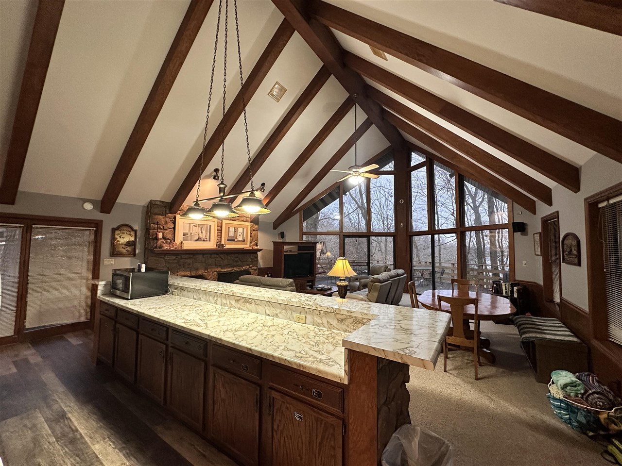 195 Yates Circle Spur