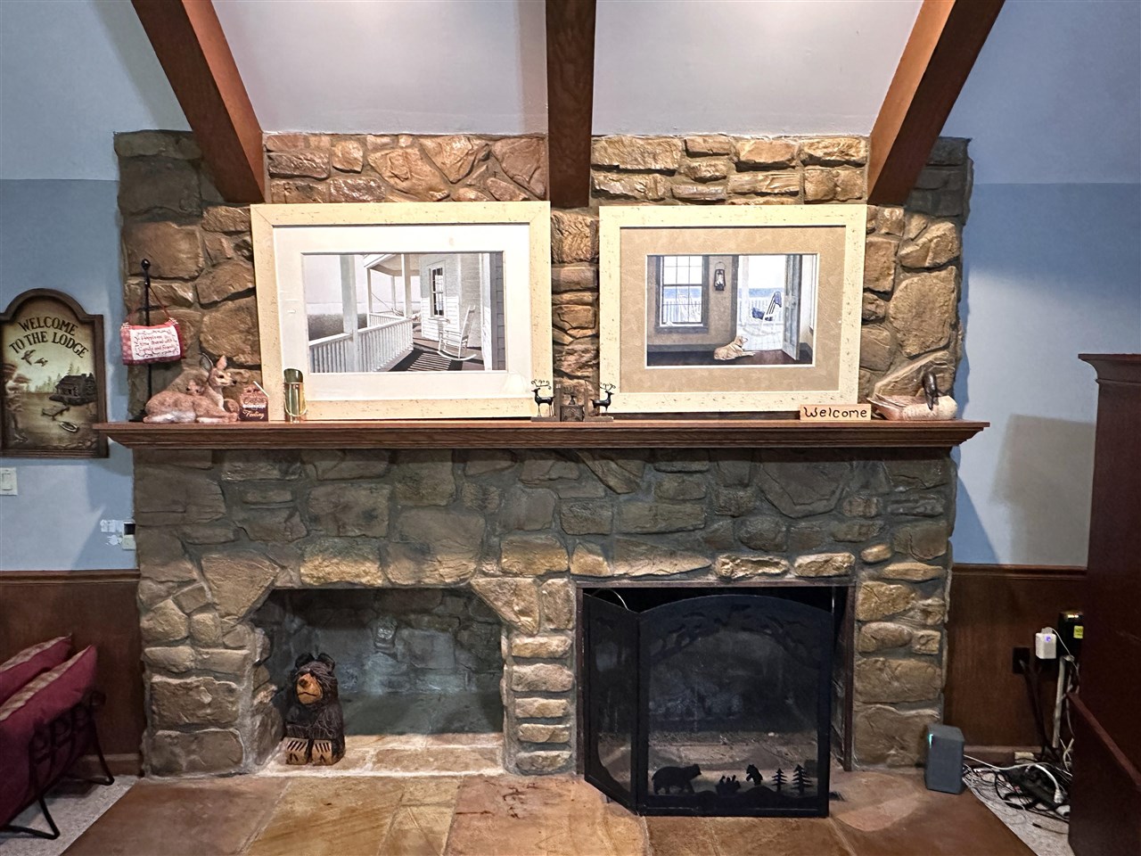 195 Yates Circle Spur