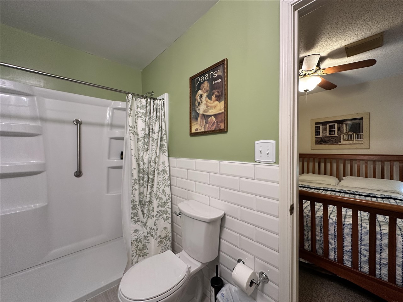 195 Yates Circle Spur