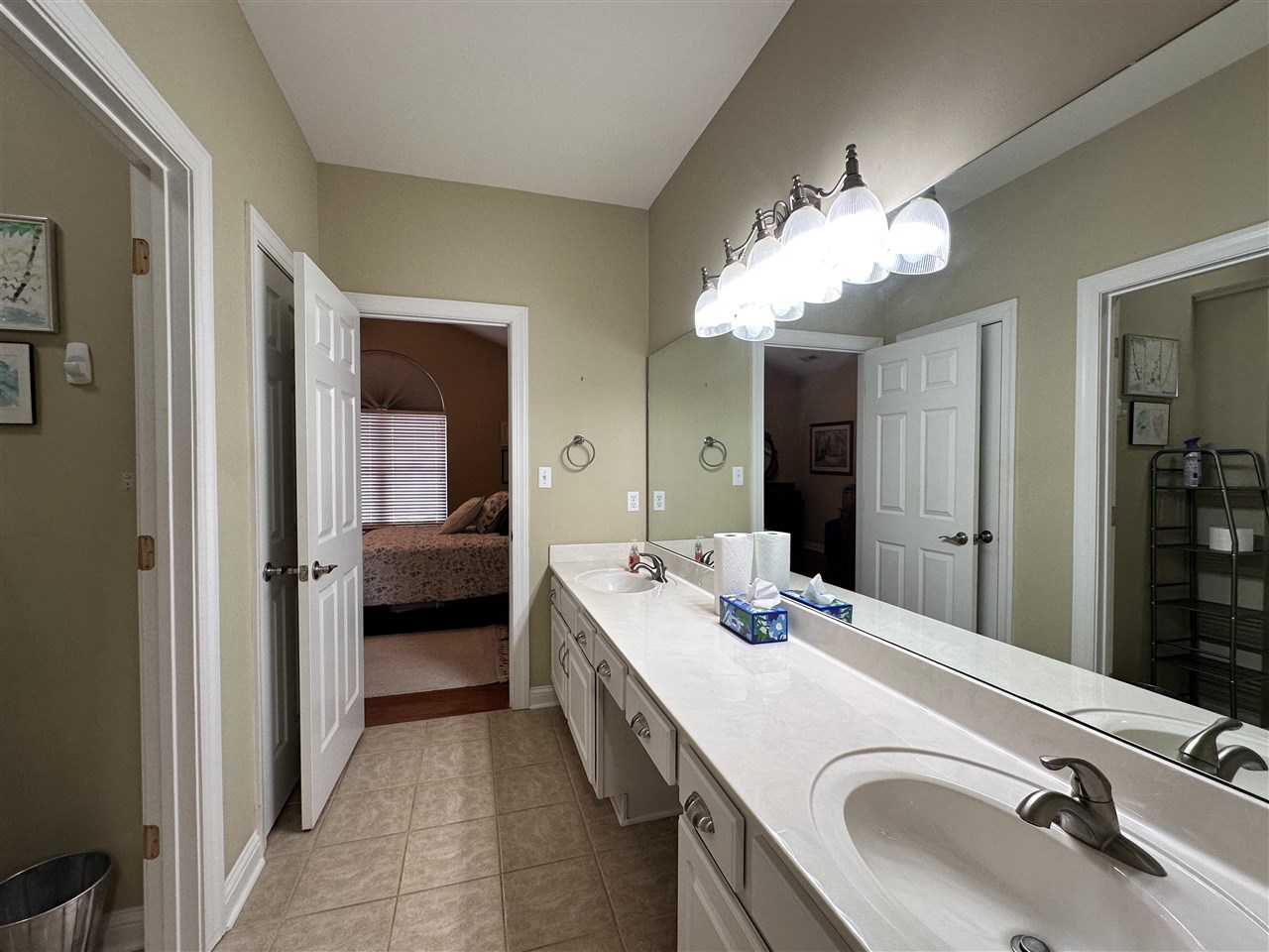 100 Augusta Avenue Unit: 9D