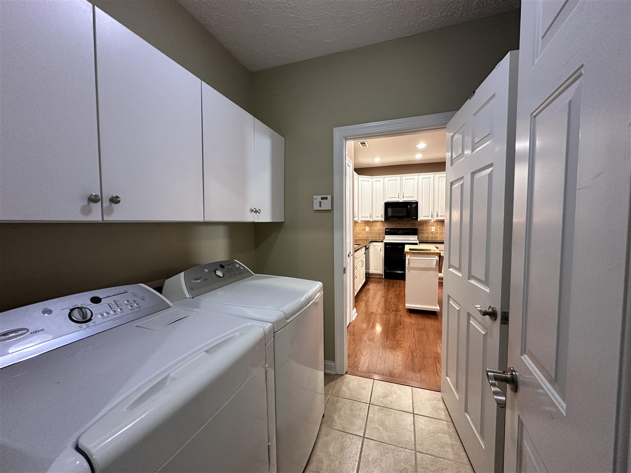 100 Augusta Avenue Unit: 9D