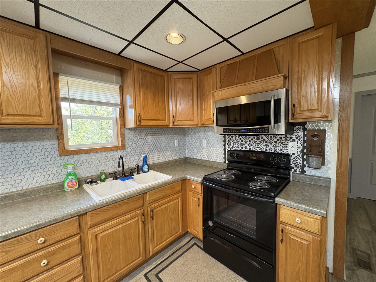 950 Modoc Road