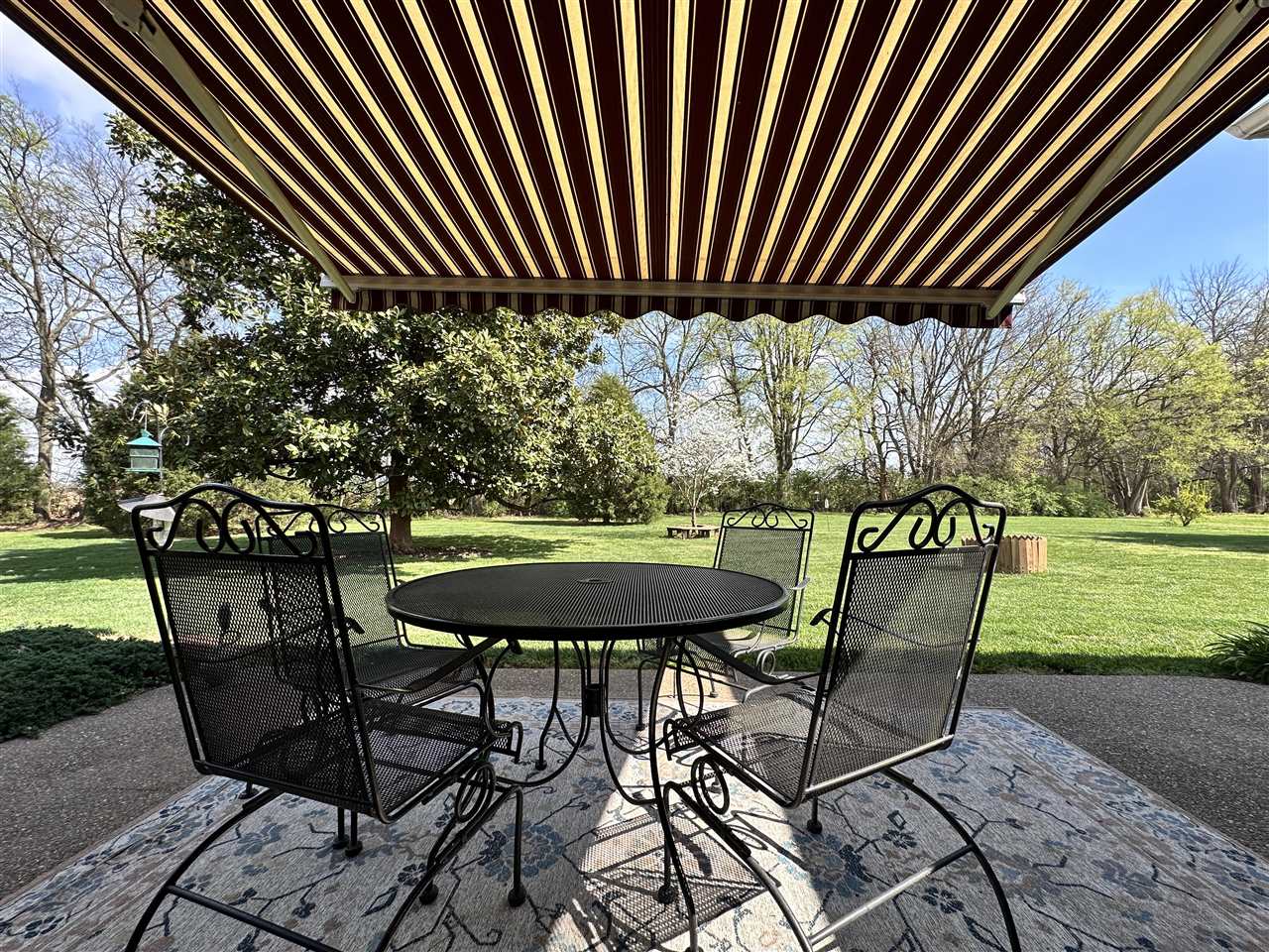 262 Southwind Drive