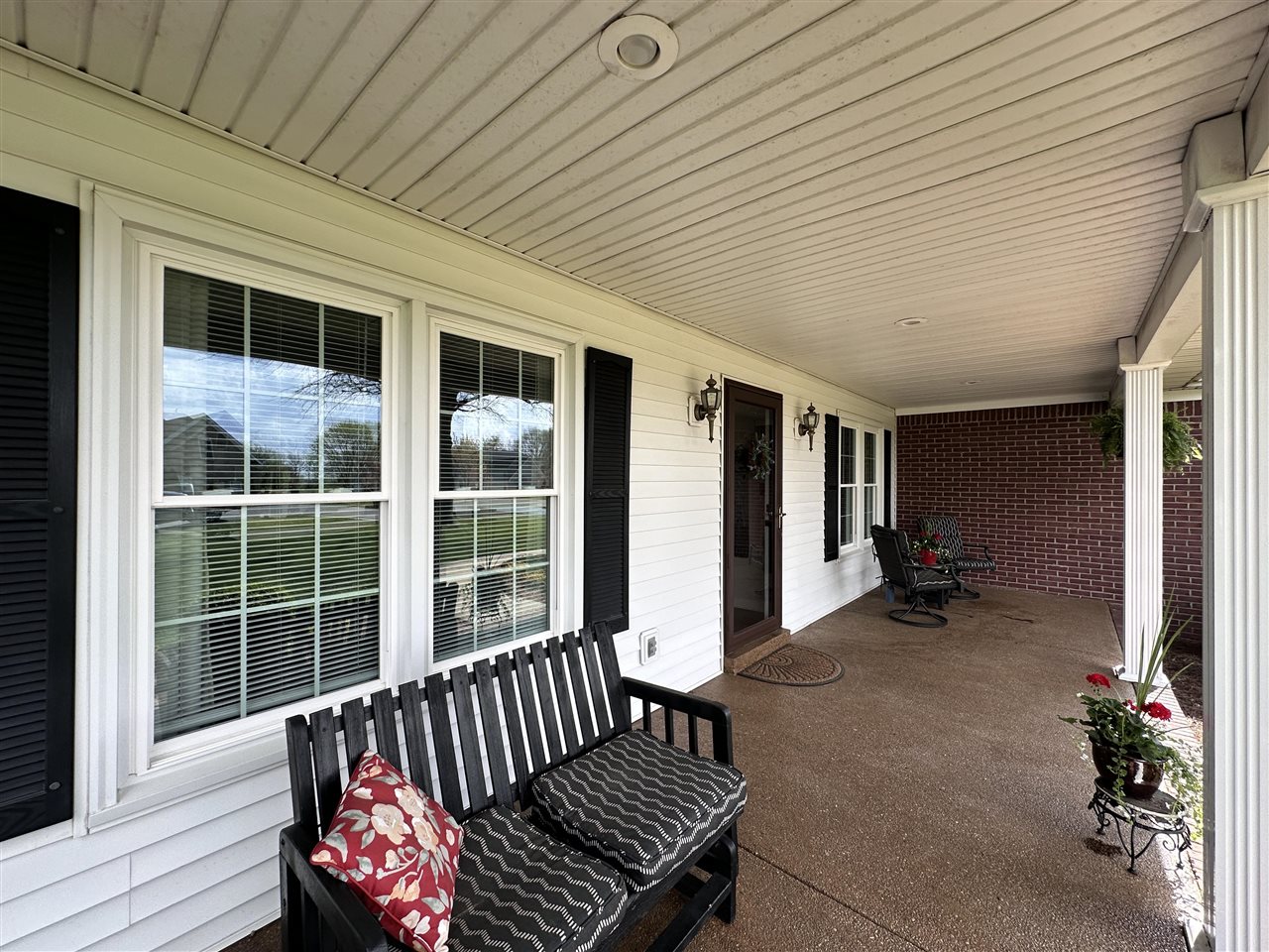 262 Southwind Drive