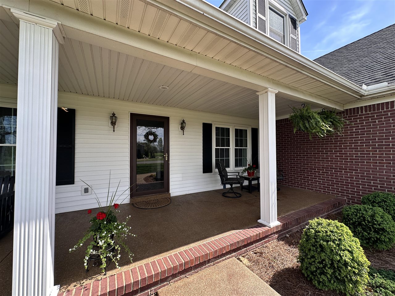262 Southwind Drive