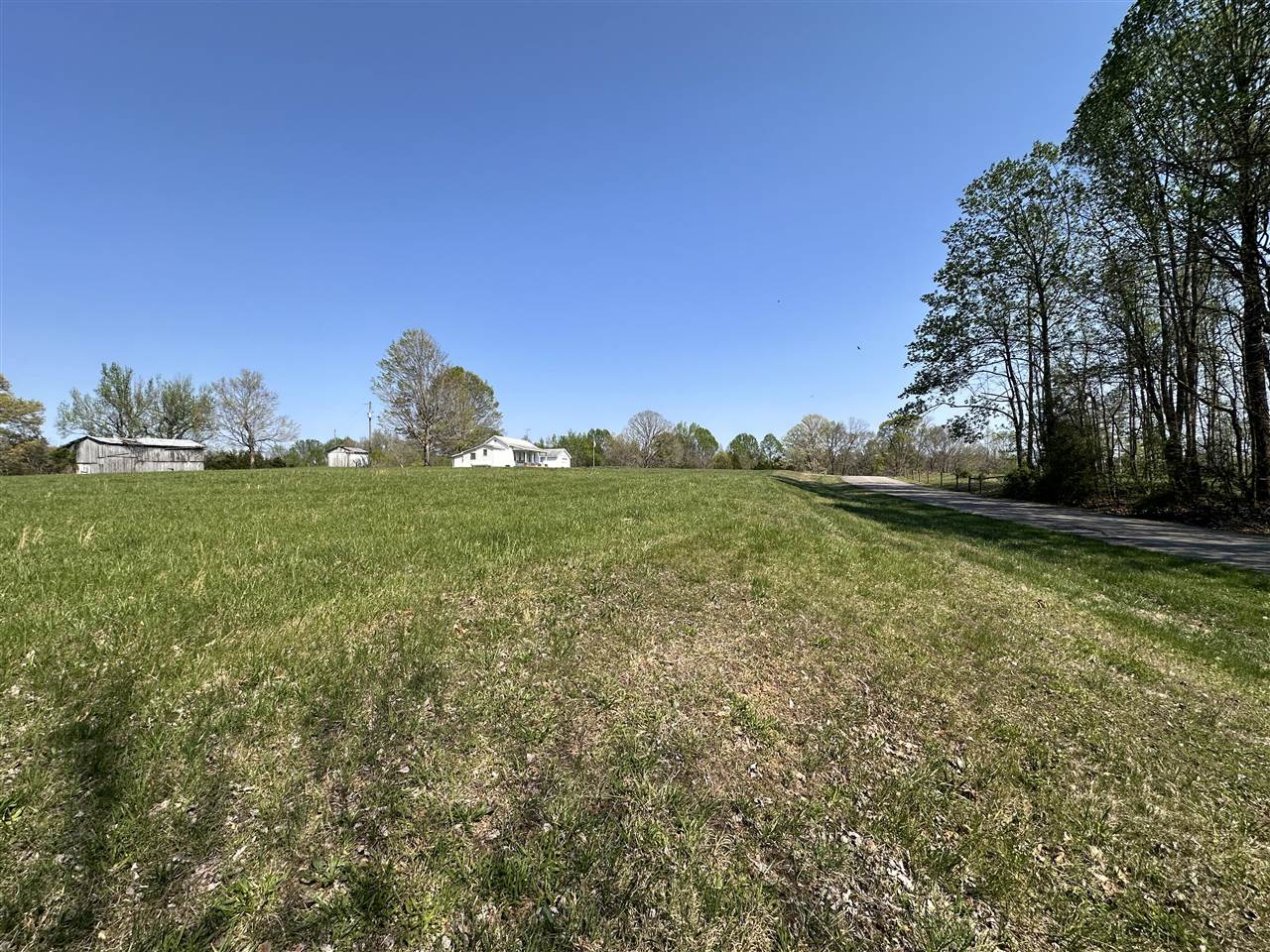 1474 Crow Road