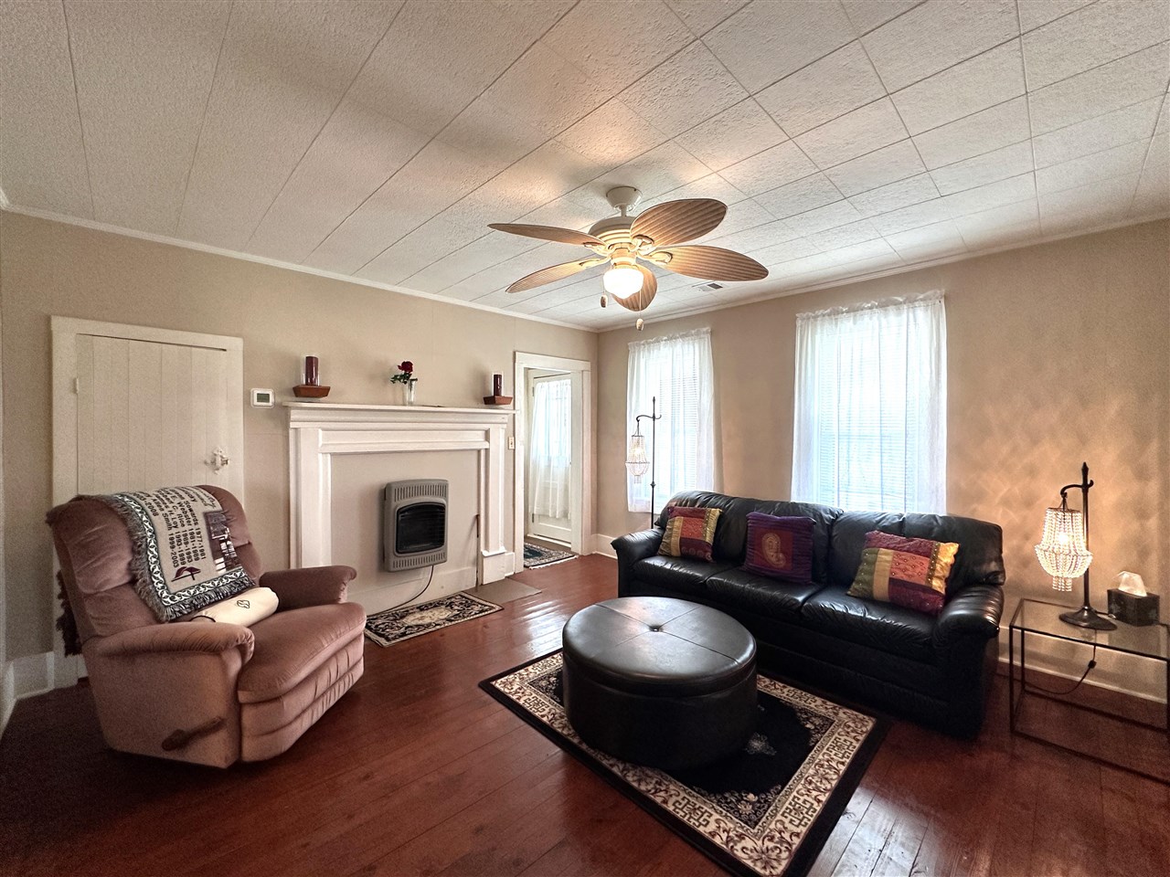 1474 Crow Road