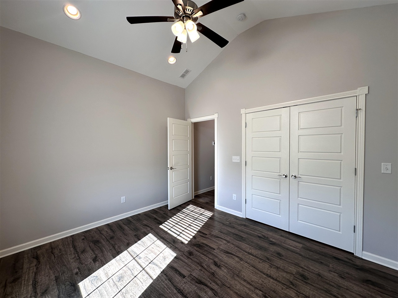 81 Stone Trace Court