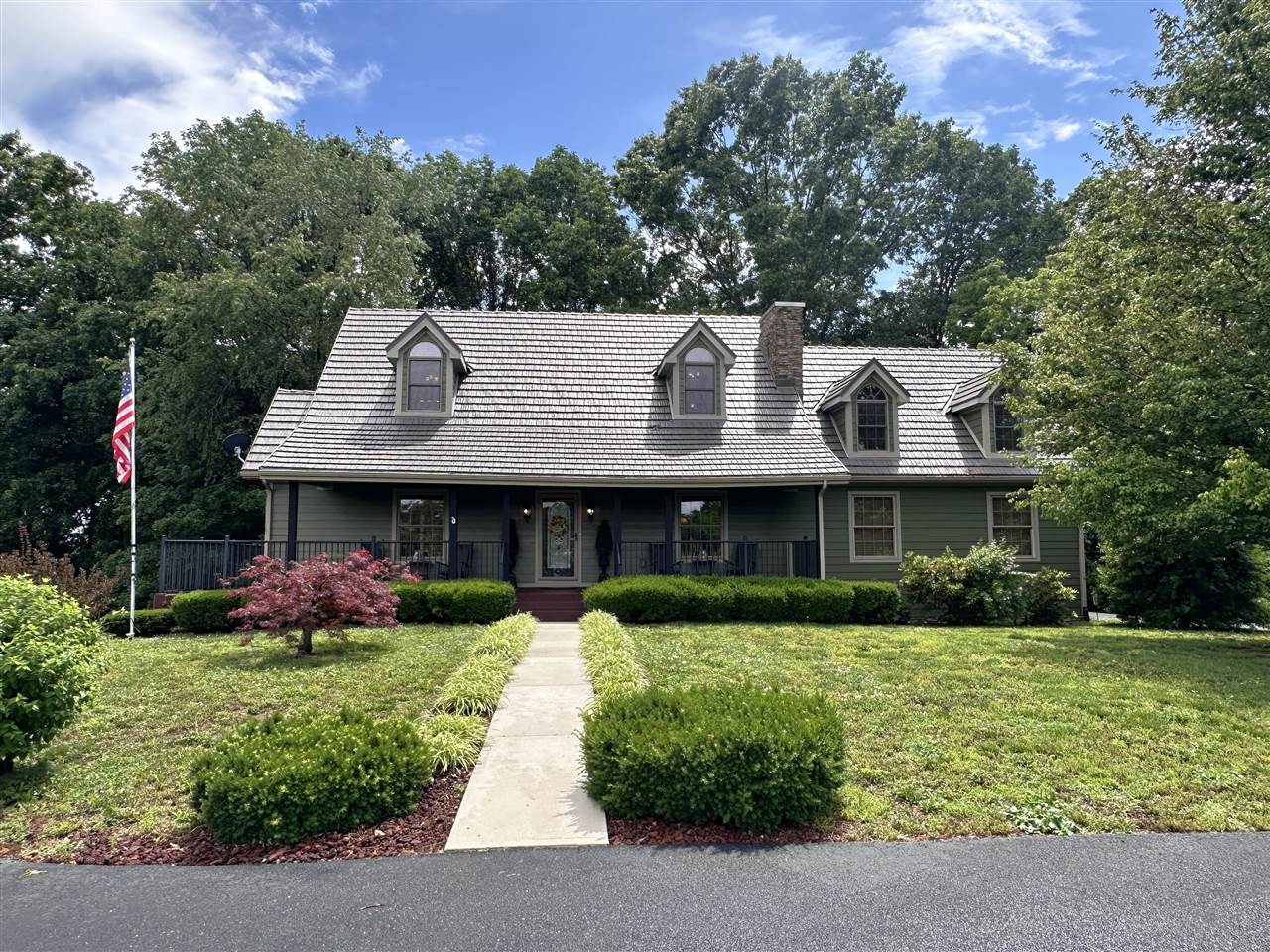 211 Indian Point Road