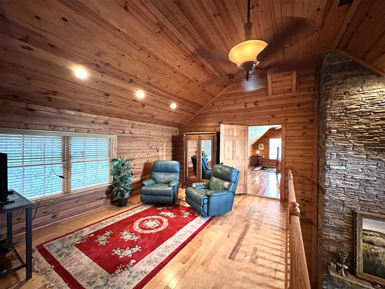 211 Indian Point Road
