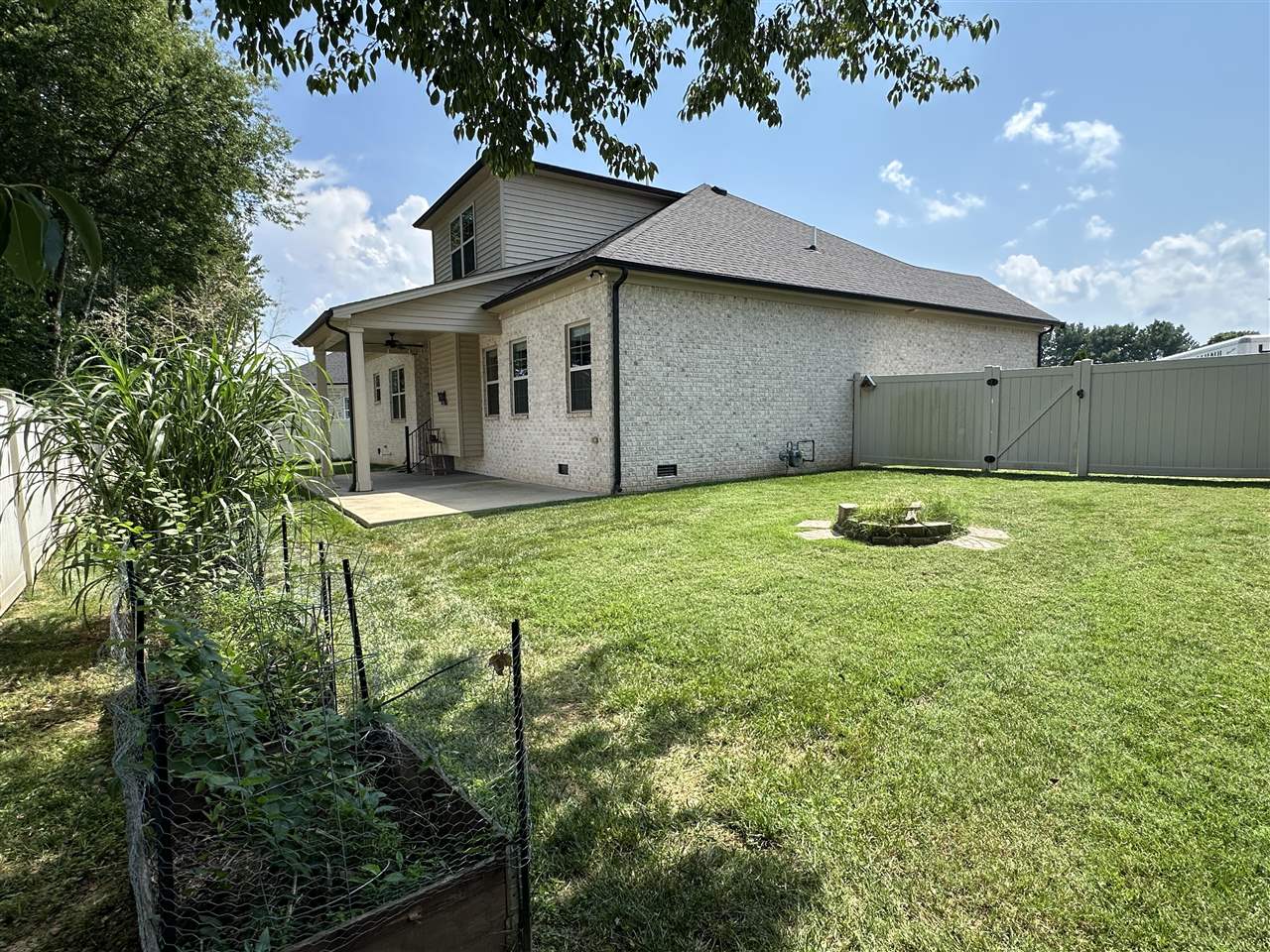 2875 Derby Hill Court