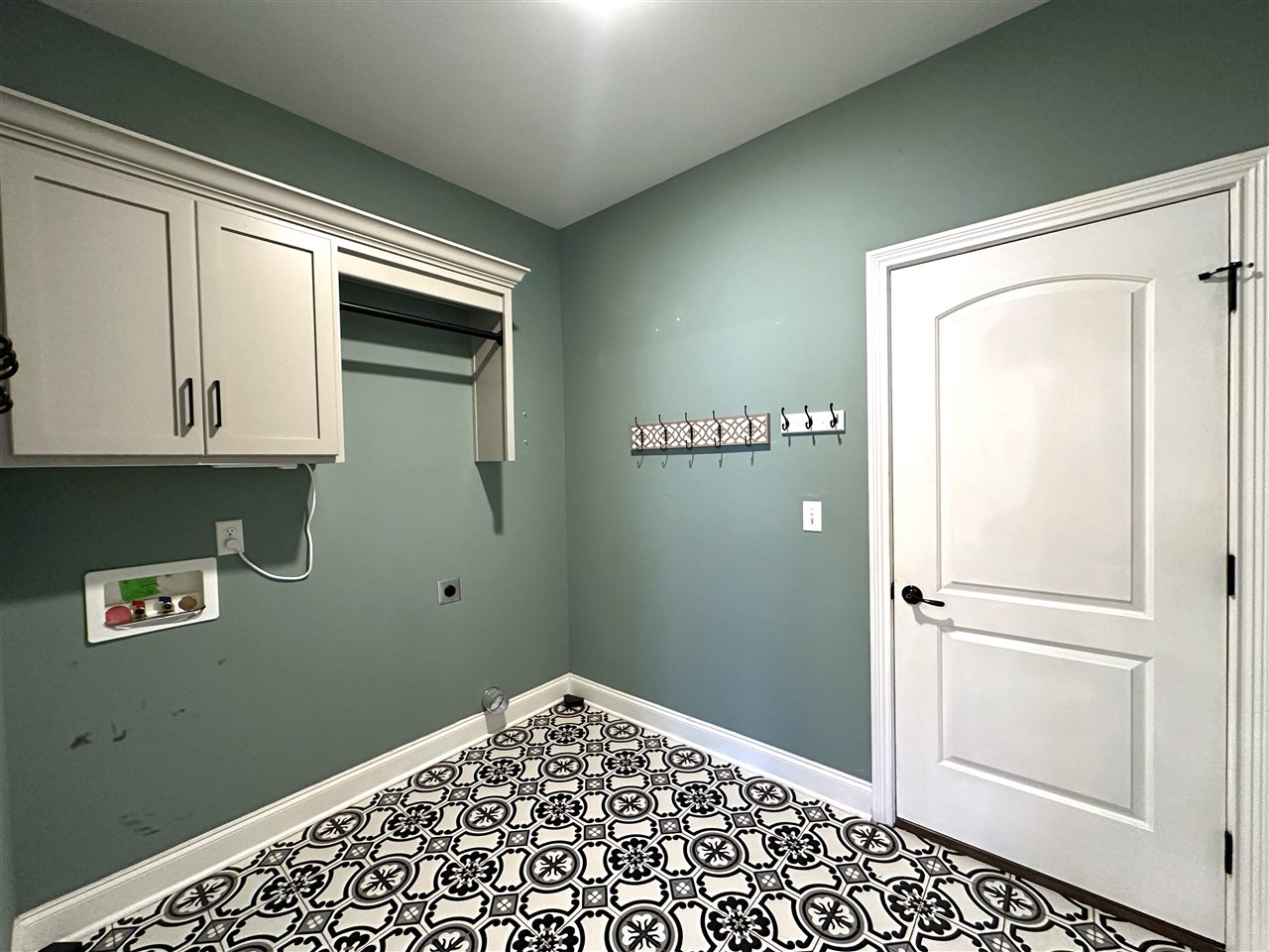 2875 Derby Hill Court