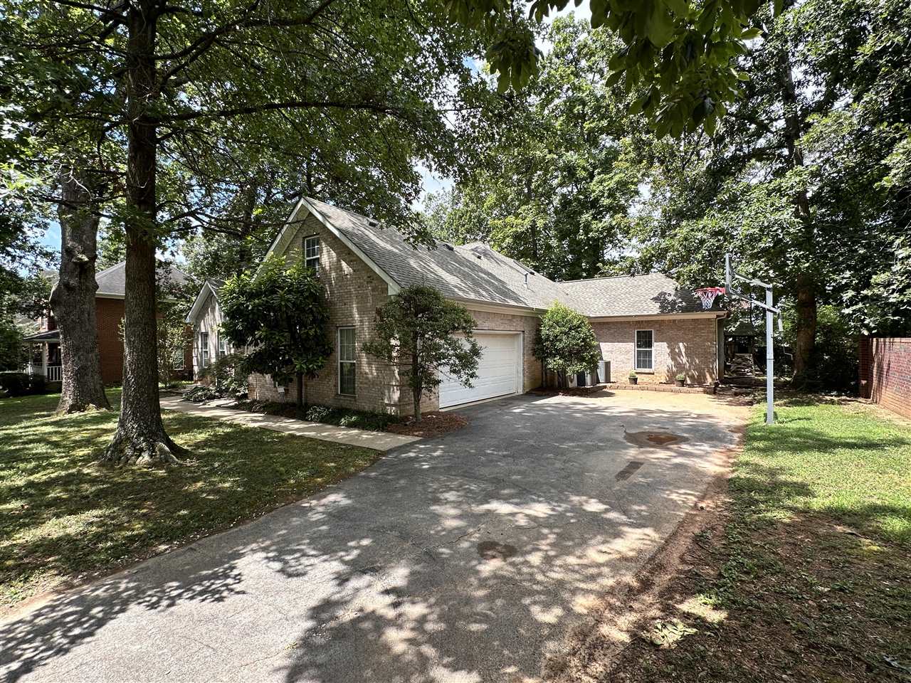 3378 Red Oak Court