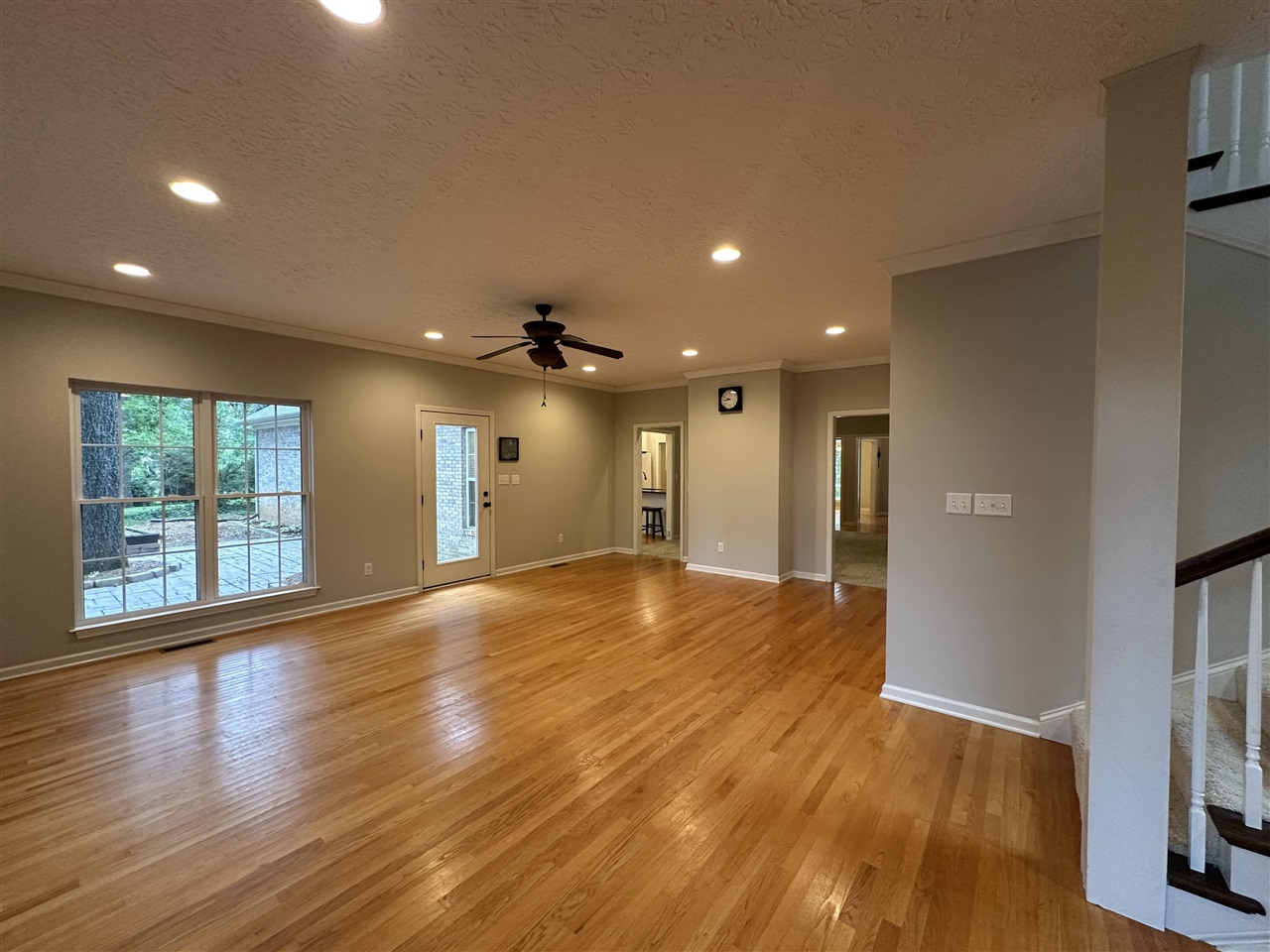 3378 Red Oak Court