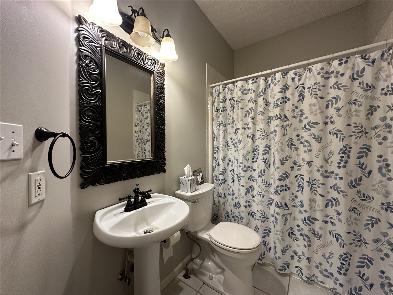 3378 Red Oak Court
